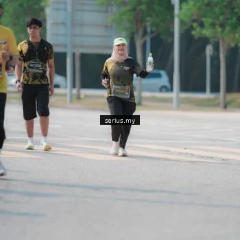 Runner Photo 6442649