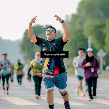 Runner Photo 6442707
