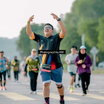 Runner Photo 6442713