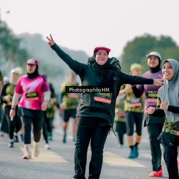 Runner Photo 6442722