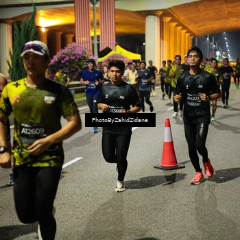 Runner Photo 6442724