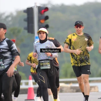 Runner Photo 6442728