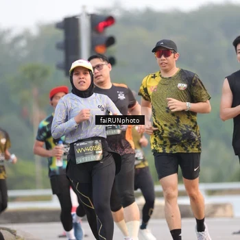 Runner Photo 6442729