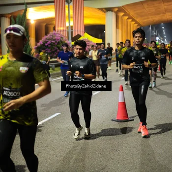 Runner Photo 6442735