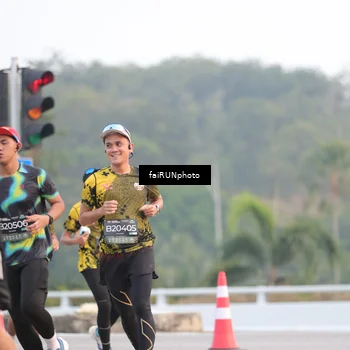 Runner Photo 6442738