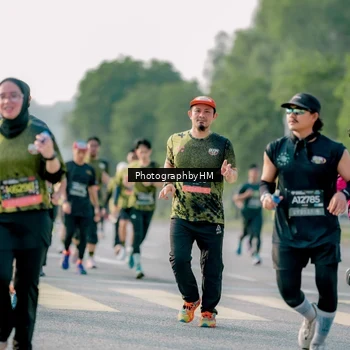 Runner Photo 6442758