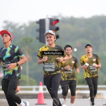 Runner Photo 6442760