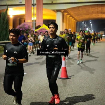 Runner Photo 6442762