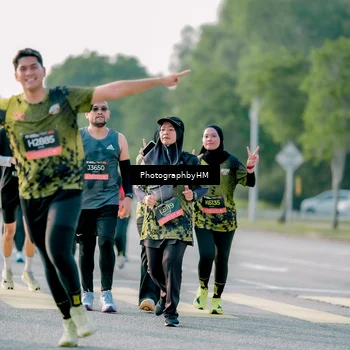 Runner Photo 6442769