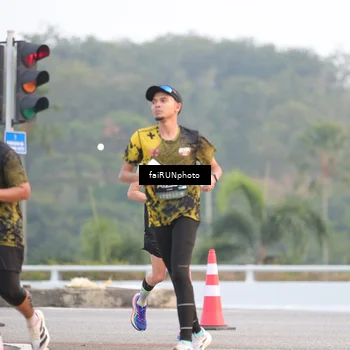 Runner Photo 6442780
