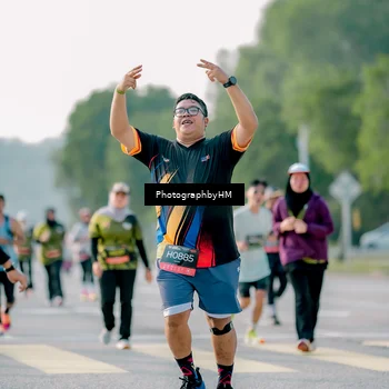 Runner Photo 6442786