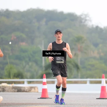 Runner Photo 6442789