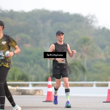 Runner Photo 6442790