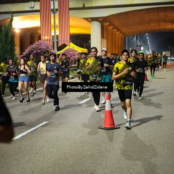 Runner Photo 6442828