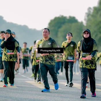 Runner Photo 6442847