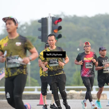 Runner Photo 6442864