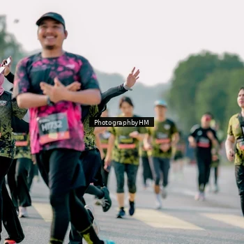 Runner Photo 6442934