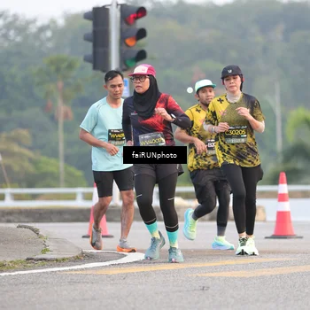 Runner Photo 6442937