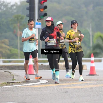 Runner Photo 6442939