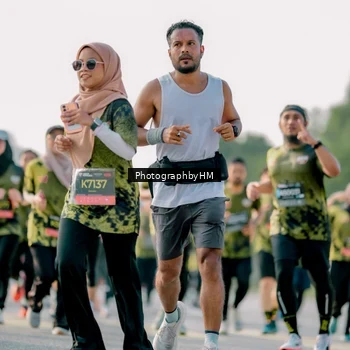 Runner Photo 6442943