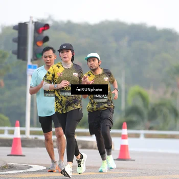 Runner Photo 6442953