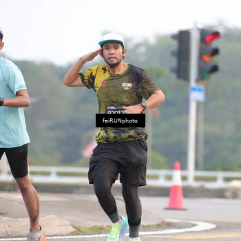 Runner Photo 6442974