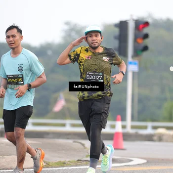 Runner Photo 6442976