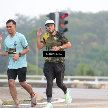 Runner Photo 6442979