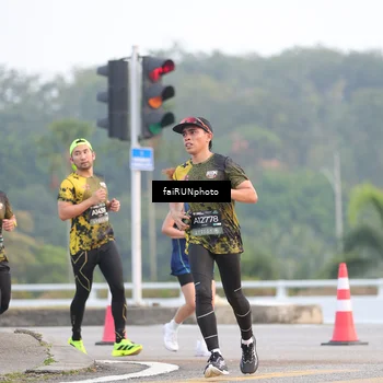 Runner Photo 6442982