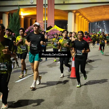Runner Photo 6443001