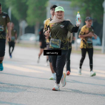 Runner Photo 6443023
