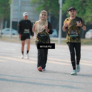 Runner Photo 6443050