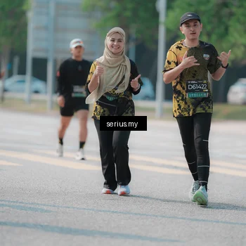 Runner Photo 6443068
