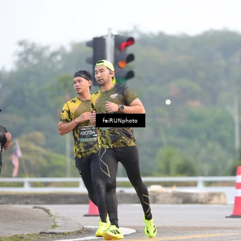 Runner Photo 6443073