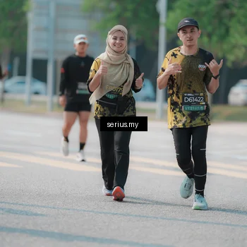 Runner Photo 6443076