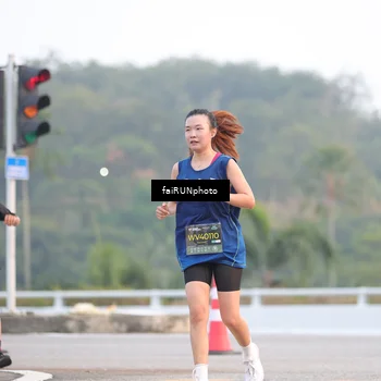 Runner Photo 6443078