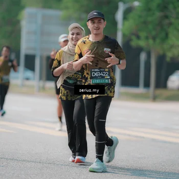 Runner Photo 6443087