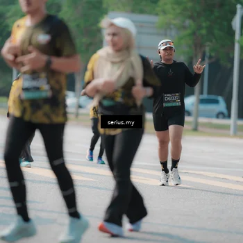 Runner Photo 6443095