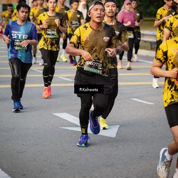 Runner Photo 6443111