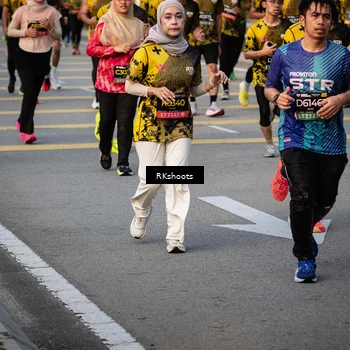 Runner Photo 6443159