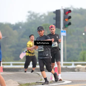 Runner Photo 6443205