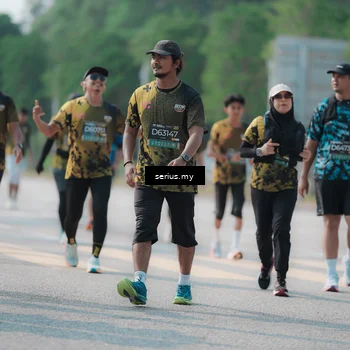 Runner Photo 6443213