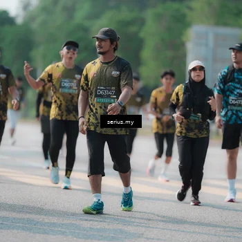 Runner Photo 6443215