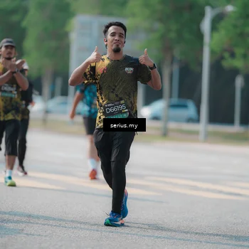 Runner Photo 6443218