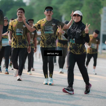 Runner Photo 6443254