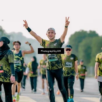 Runner Photo 6443258