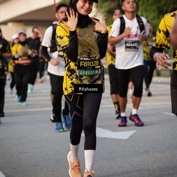 Runner Photo 6443275
