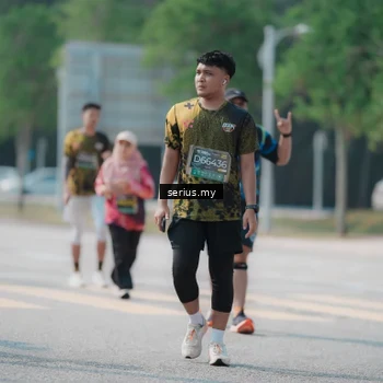 Runner Photo 6443276