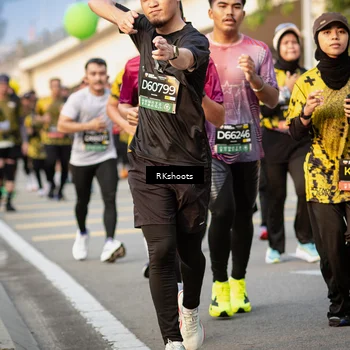 Runner Photo 6443280