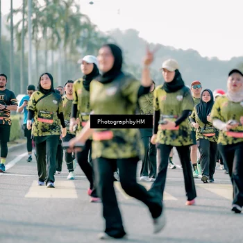 Runner Photo 6443313